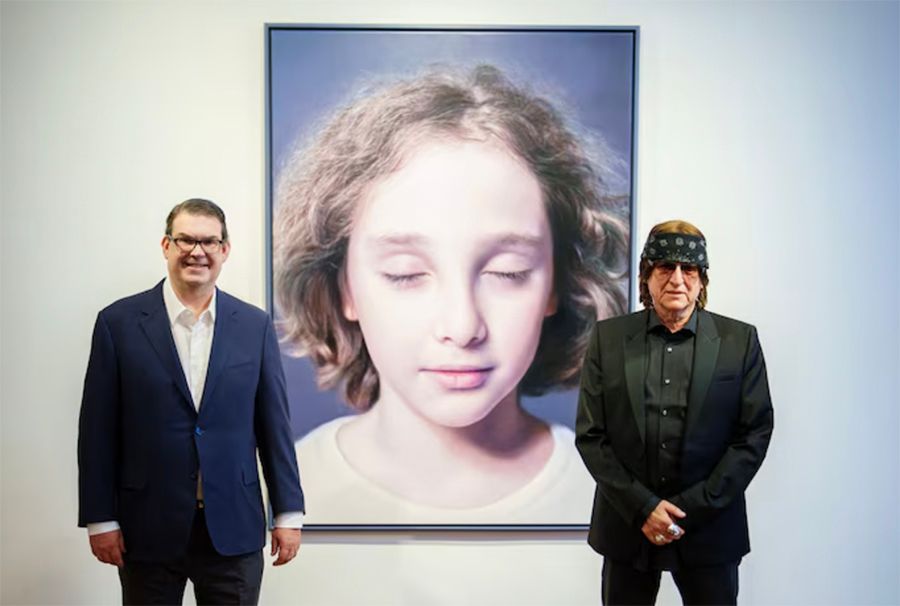Helnwein unterstützt Sanierung des Stadttempels