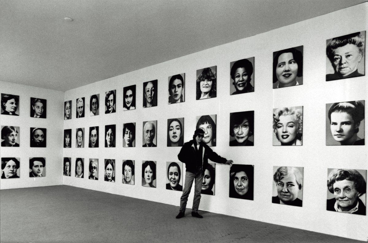 48 Portraits