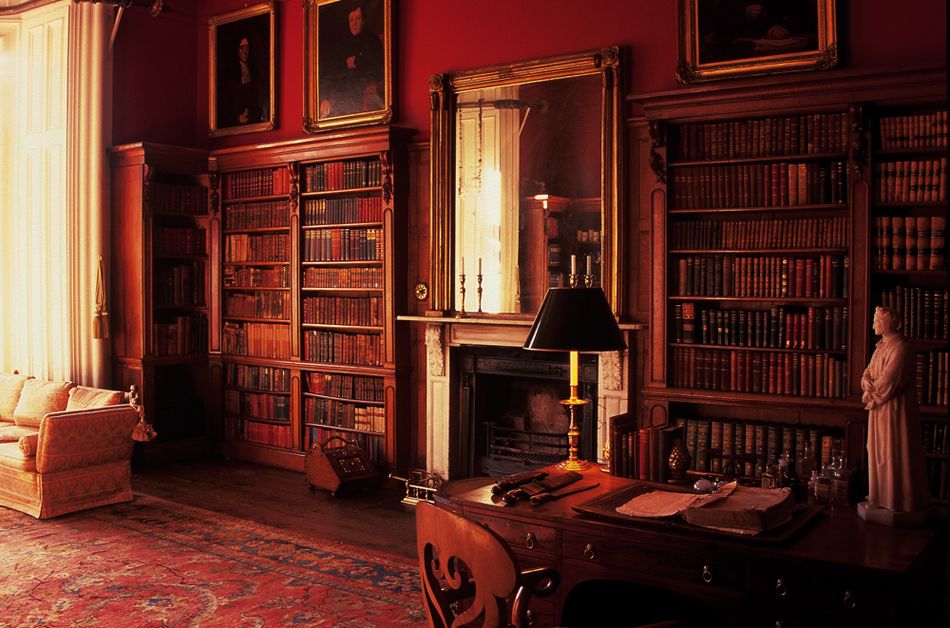 Antje Vollmer stays at Gottfried Helnwein's irish home