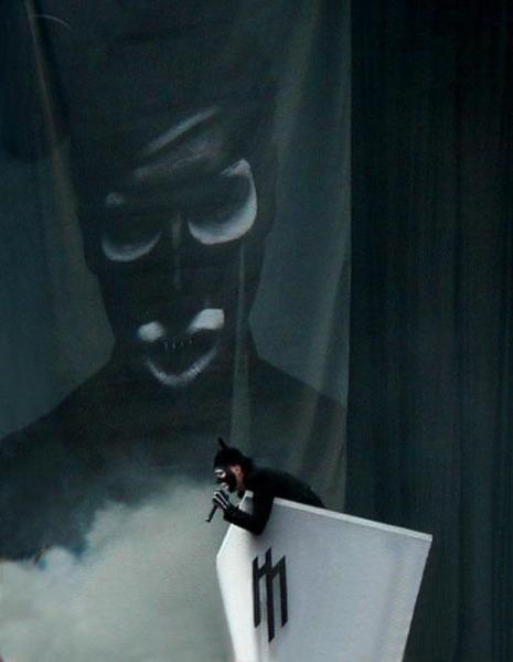 MARILYN MANSON - Album "The Golden Age of Grotesque" 12. Mai 2003